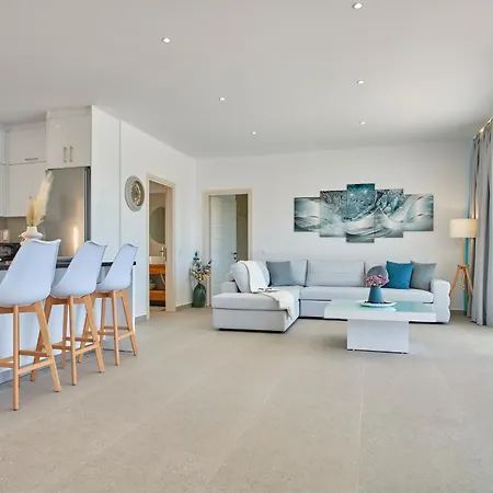 Lefkimmiatis Corfu Willa *