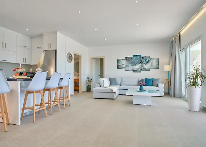 Lefkimmiatis Corfu Villa *